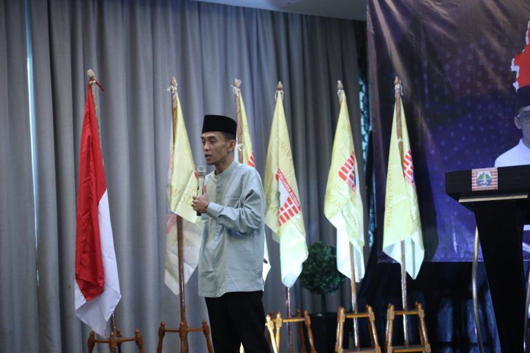 Laporan Ketua Panitia Andi Muh. Riski AD