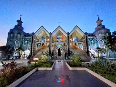 Masjid Al-Markaz Al-Islami Makassar